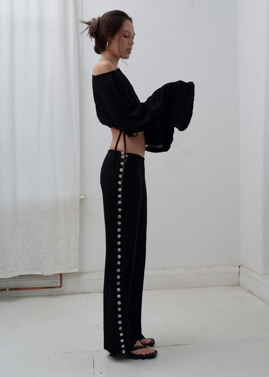 Bulan Pant // Night
