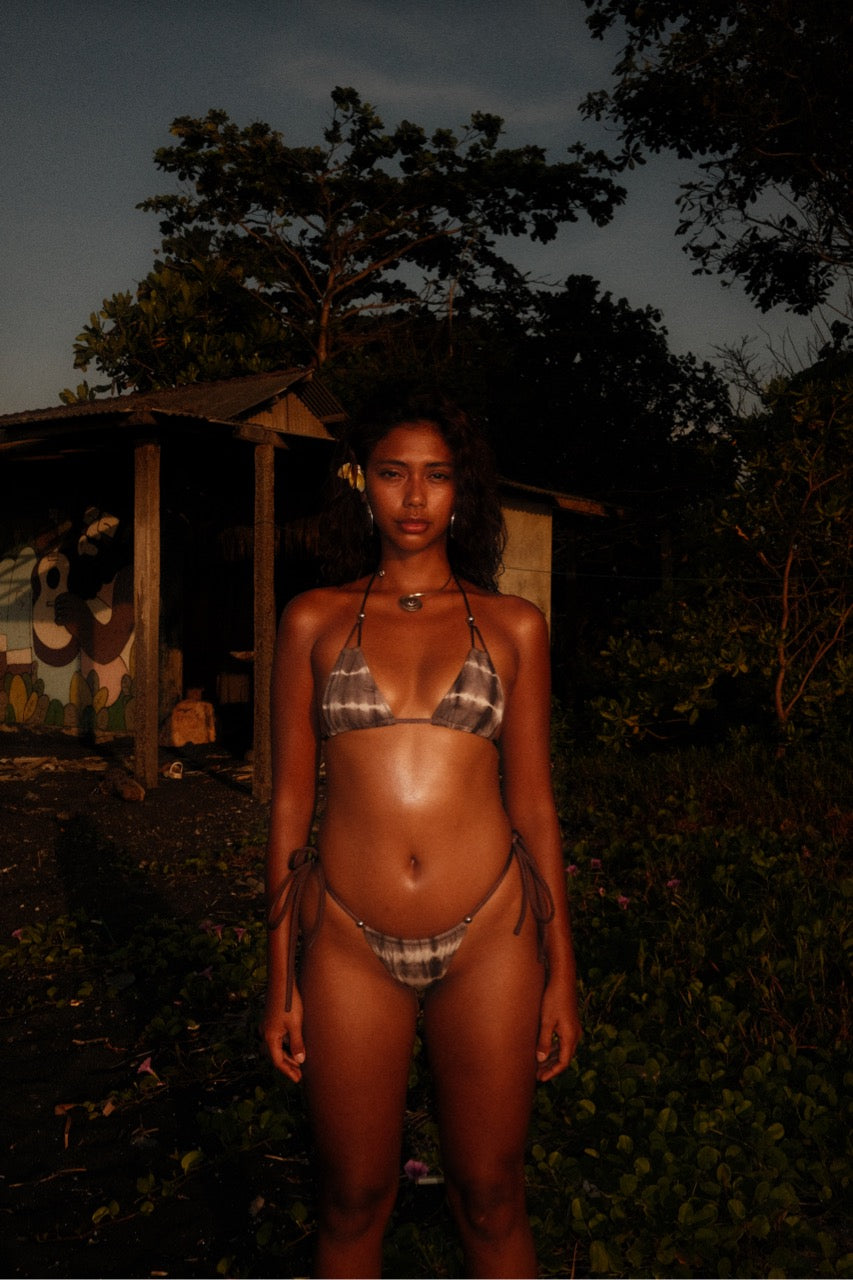 TrikTik Bikini Bottom // Coklat