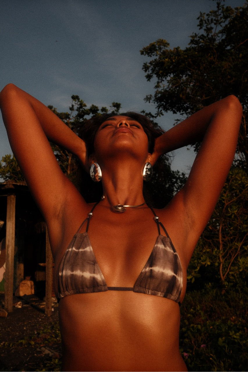 TrikTik Bikini Top // Coklat